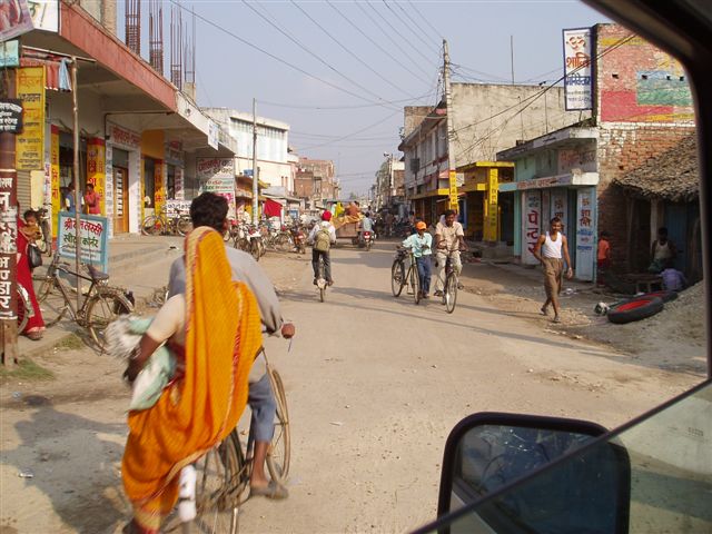 a3_janakpur_our_closest_town_for_shopping2.jpg